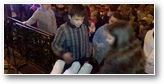 Les enfant ont déposé dans la "main de Dieu" leur demande pour faire leur 1ère communion