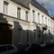 Depuis 1906, l'évêché est installé 6 rue des Fours