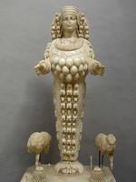 Artemis symbole de la Vie et de la Fécondité