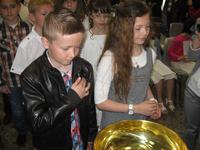 premières eucharisties à HENIN