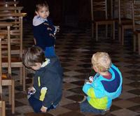 Enfants a l'eglise