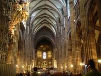 Absolute_Cathedrale_Strasbourg_interieur_01-300x22