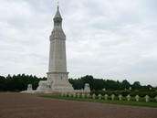 La tour-lanterne, ossuaire