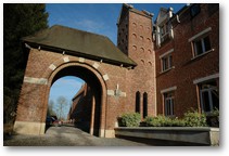 Portail d'entrée de l'abbaye