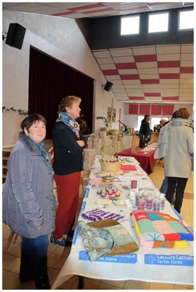 DSC_0842[1]marche de noel SC a Btz